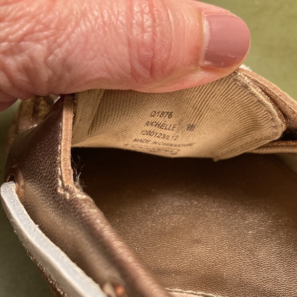 Coach Metallic Gold Loafers 👞 - Picture 5 of 11